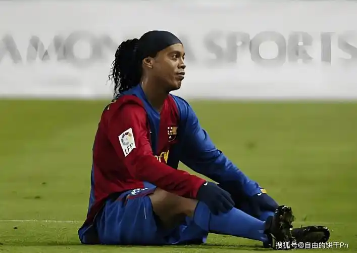 並有策略地 並有策略地